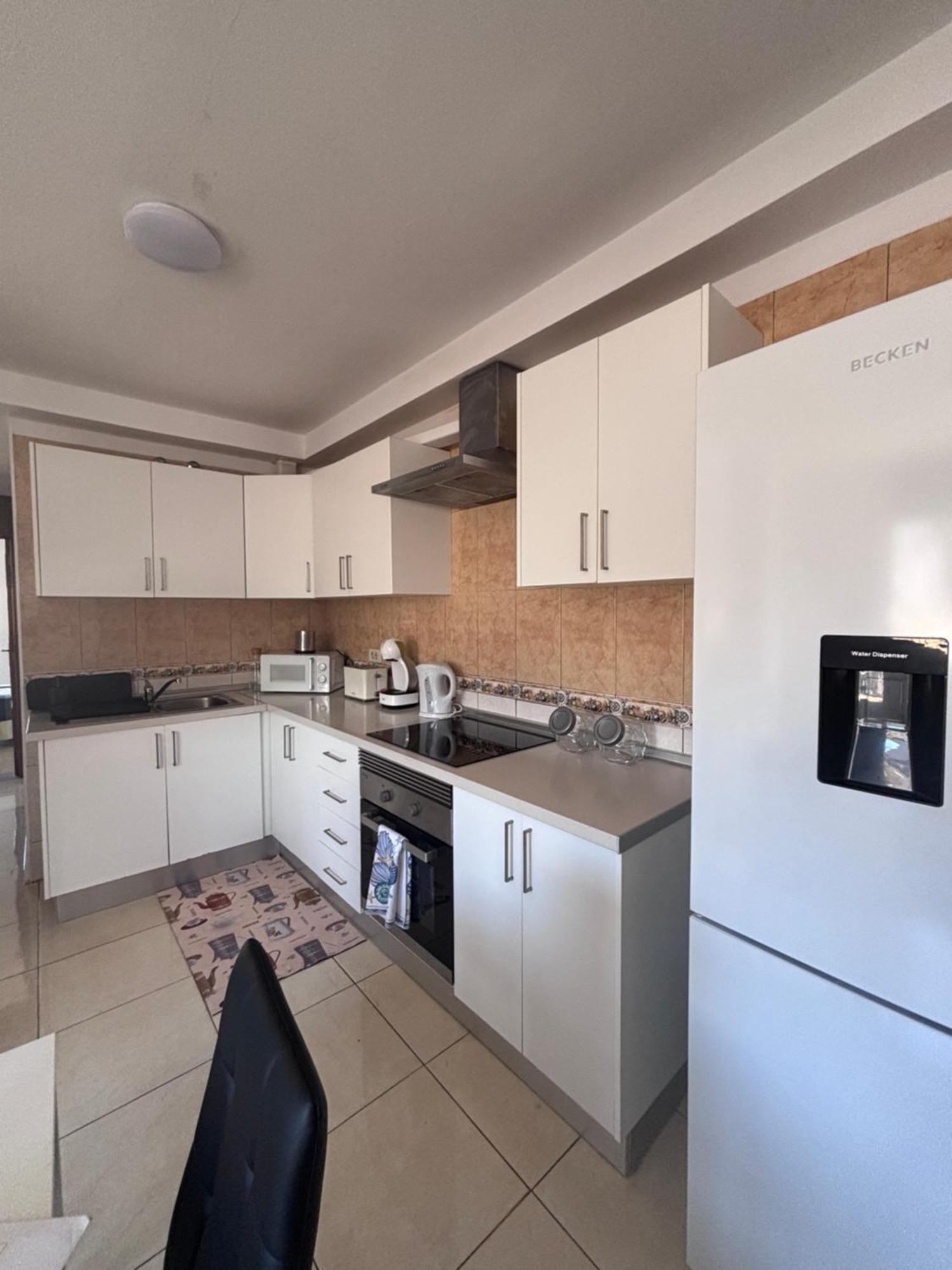 Casa Gloria 2 Apartment ลอสอาบรีกอส ภายนอก รูปภาพ